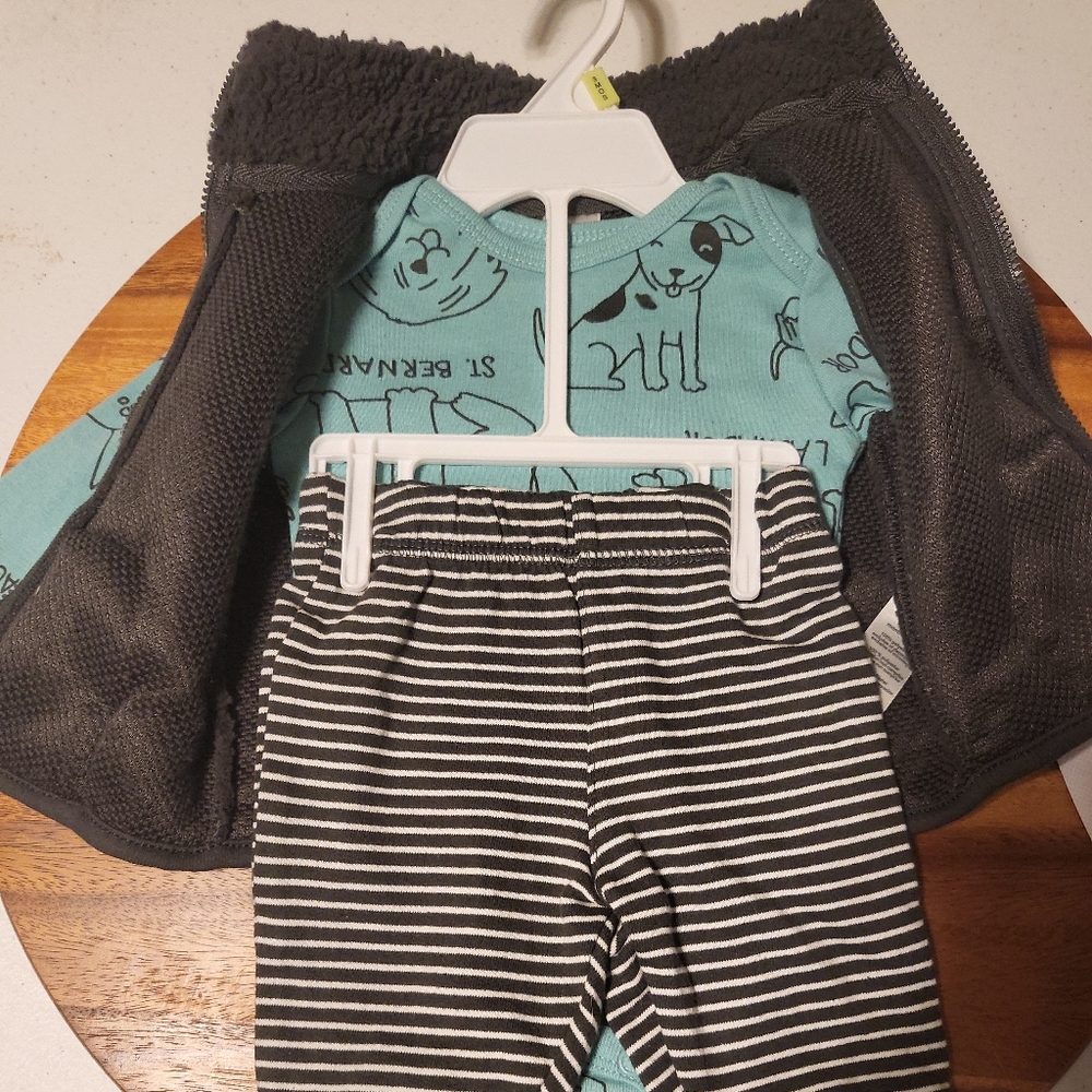 Brand New NWT Carter's Baby Full Outfit Dog Onesie Stripe Leggings Fuzzy  Vest - Picture 2 of 5